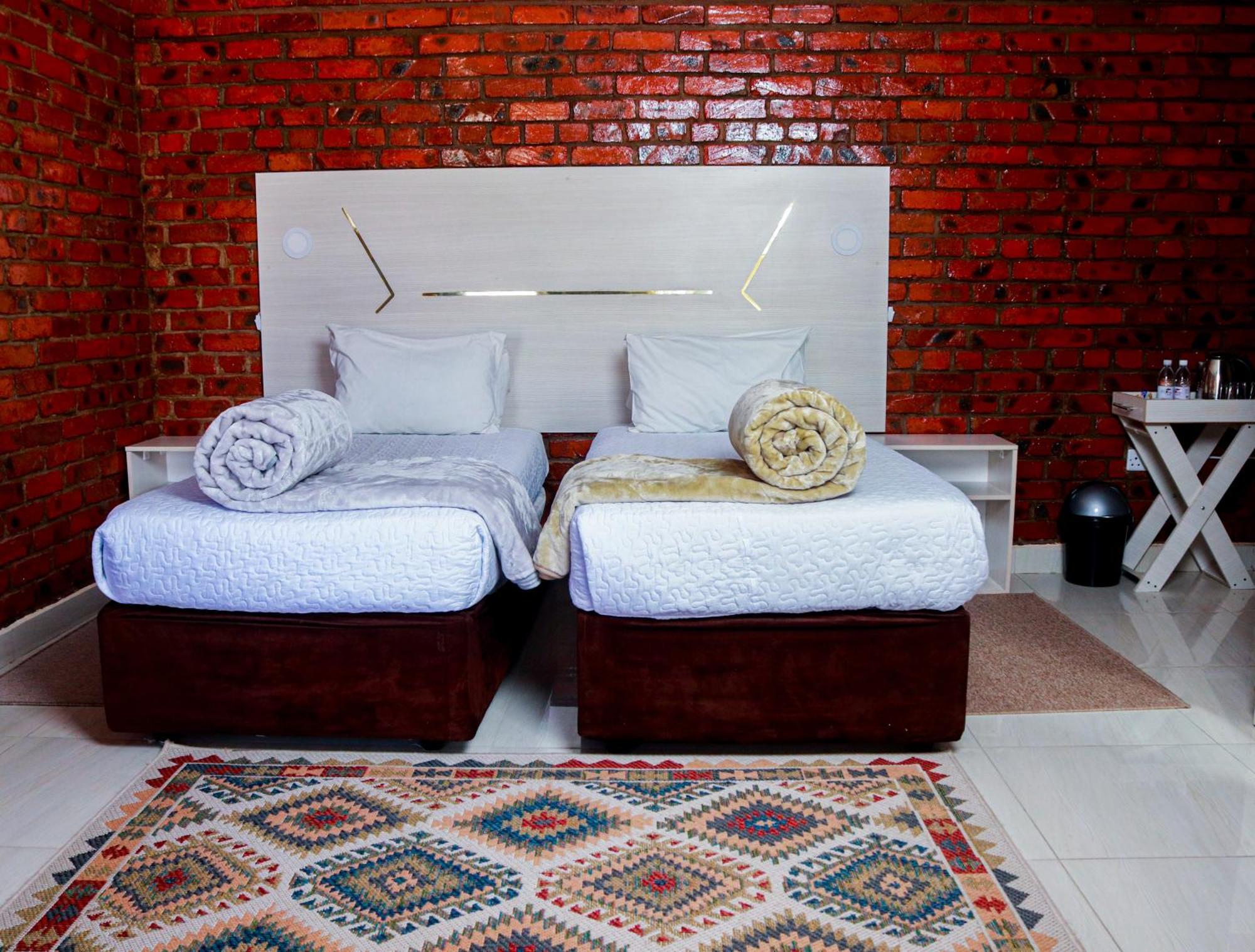 Stephen Margolis Resort Хараре Екстериор снимка