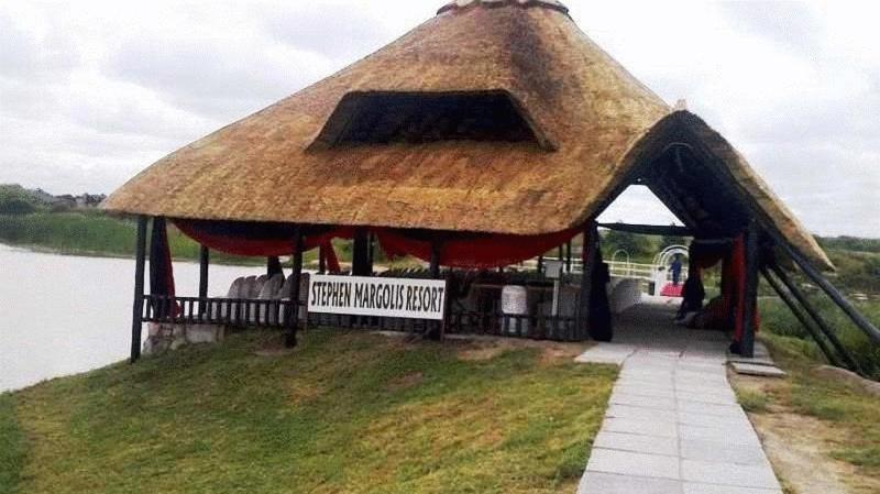 Stephen Margolis Resort Хараре Екстериор снимка
