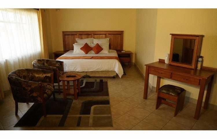 Stephen Margolis Resort Хараре Екстериор снимка